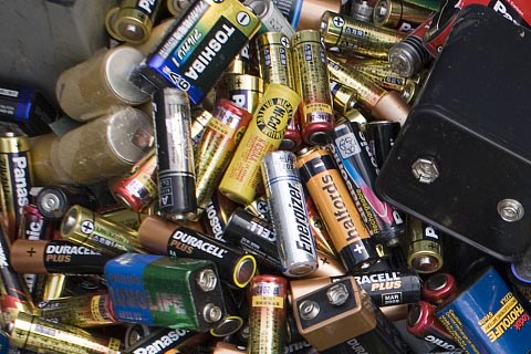 安顺比亚迪BYD钛酸锂电池回收,废旧UPS蓄电池回收